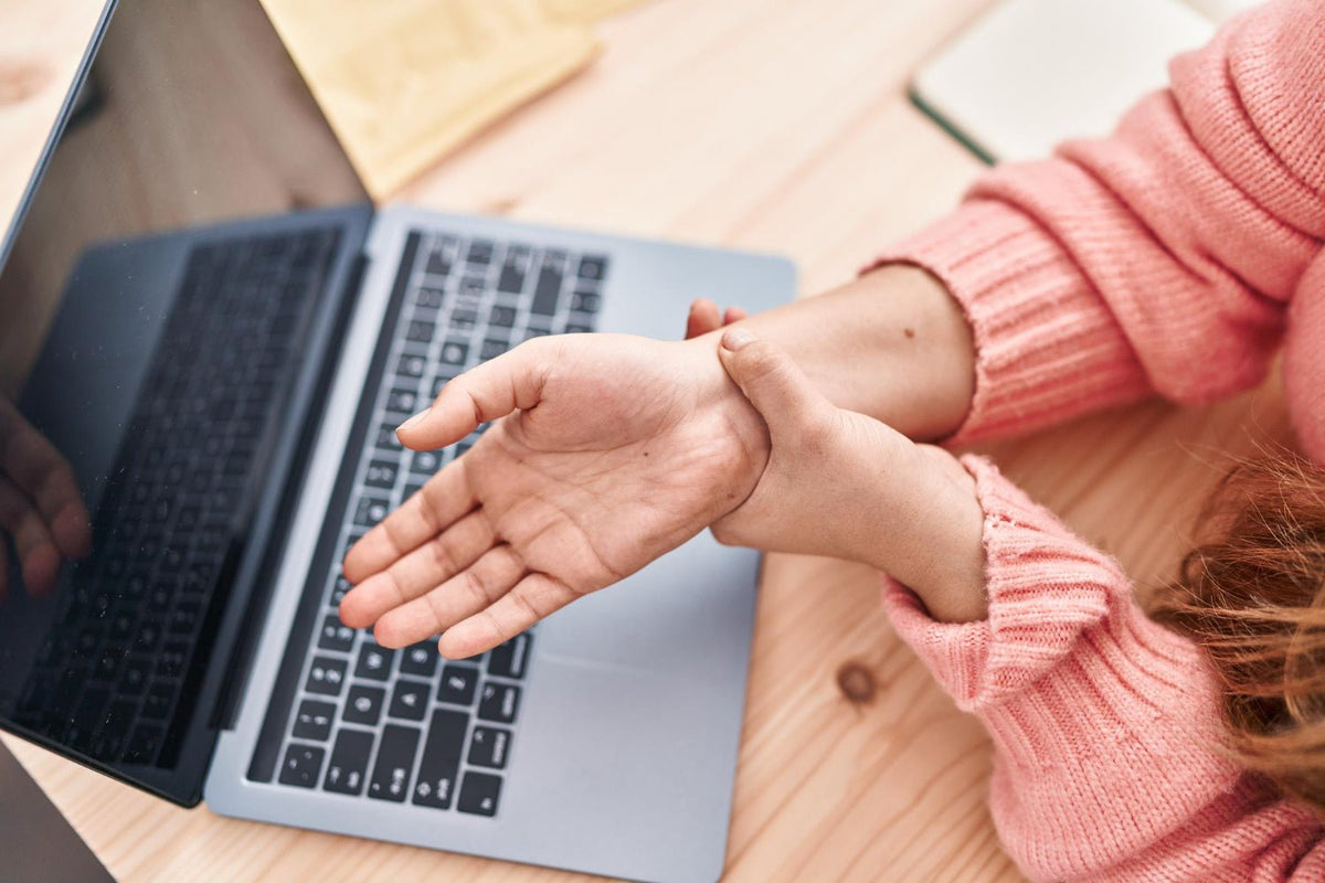 Descubra Como Prevenir a LER no dia-a-dia - Tovcare
