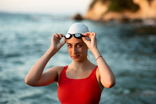 Natação no Mar: Como Praticar com Mais Segurança - Tovcare