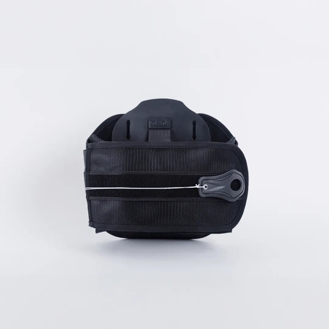 Cinta lombar ortopédica com hastes de sustentação, confeccionada em neoprene e elástico respirável para estabilização da região lombar e alívio de dores, dispositivo ortopédico de alta performance que assegura imobilização correta e alívio imediato da dor.
