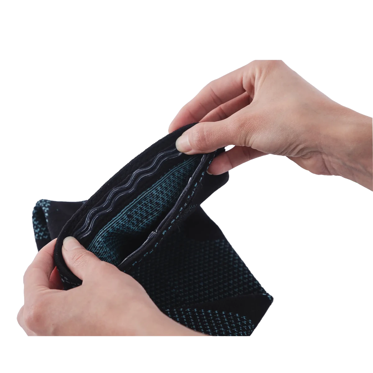 Cotoveleira elástica ortopédica de compressão, estruturada em malha compressiva respirável para alívio de tendinite e firmeza no cotovelo, acessório ortopédico de alta performance da linha MOV para proteção, firmeza e segurança nos movimentos.