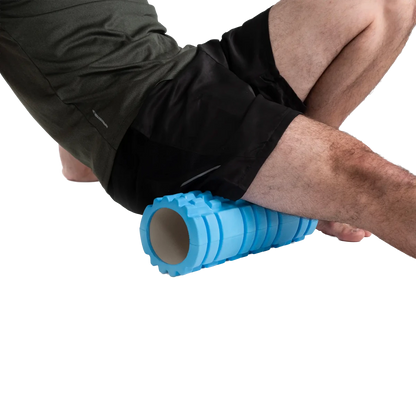 Acessório e equipamento fitness da linha MOV, confeccionado com materiais duráveis e design anatômico para alta performance e segurança nos treinos, uma escolha versátil e resistente para potencializar seus treinos em casa, na academia ou ao ar livre.