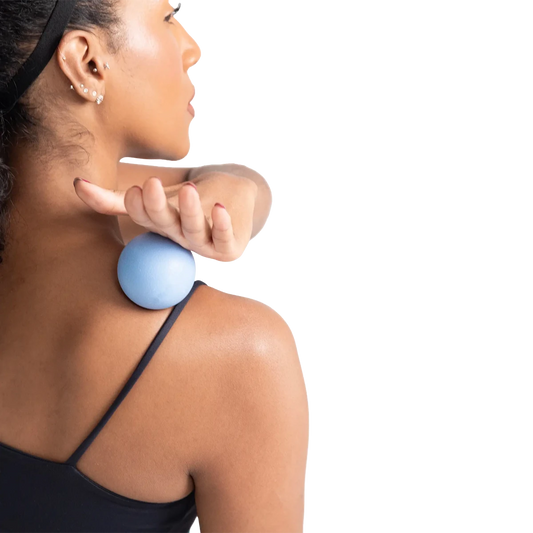 Acessório e equipamento fitness da linha MOV, confeccionado com materiais duráveis e design anatômico para alta performance e segurança nos treinos, combina design ergonômico, leveza e alta elasticidade para adaptação a diferentes níveis de intensidade.