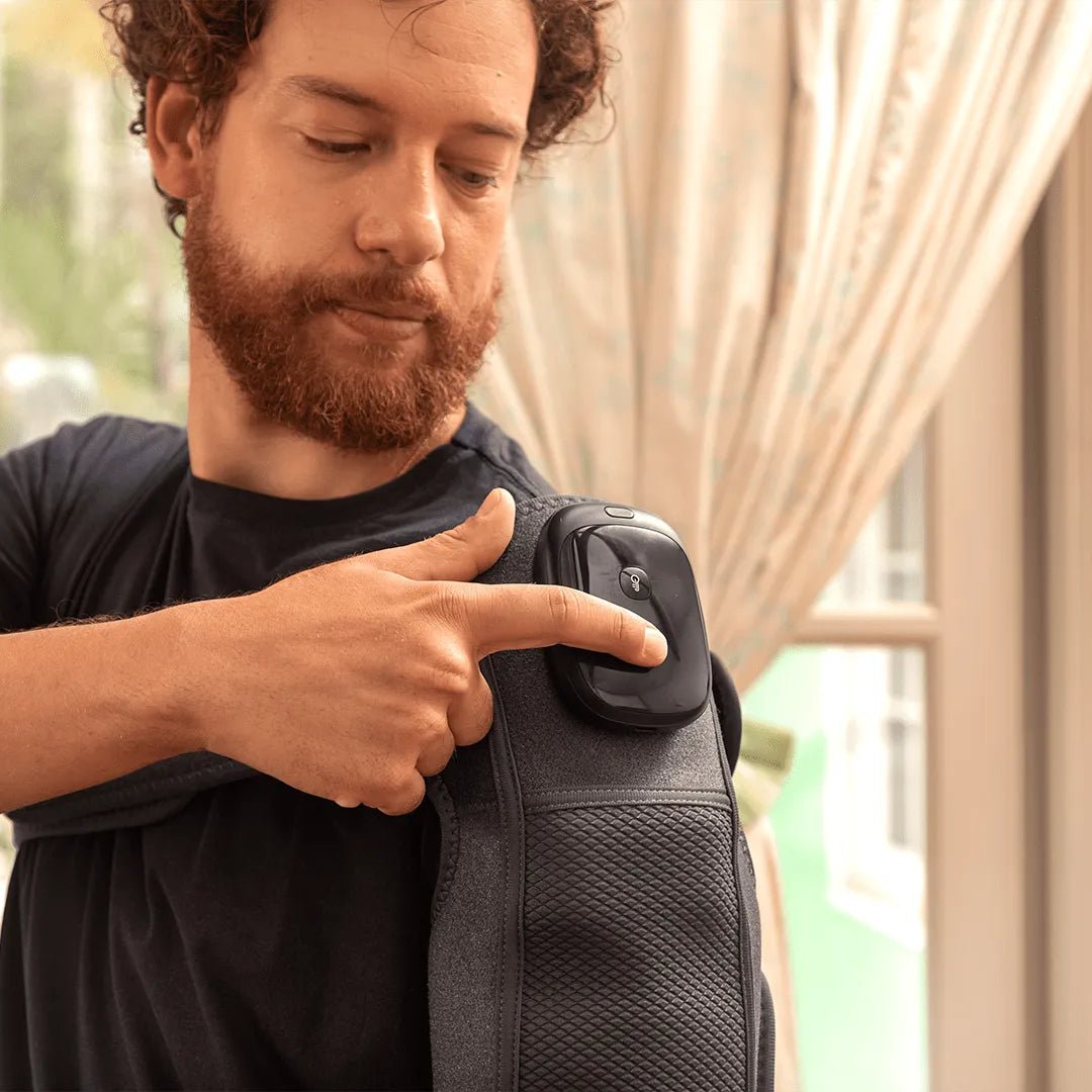 Aparelho massageador elétrico e portátil para relaxamento muscular, desenvolvido com tecnologia de vibração contínua, design ergonômico e bateria recarregável de longa duração, aparelho massageador de alta performance que estimula o fluxo sanguíneo e relaxa nódulos de tensão.